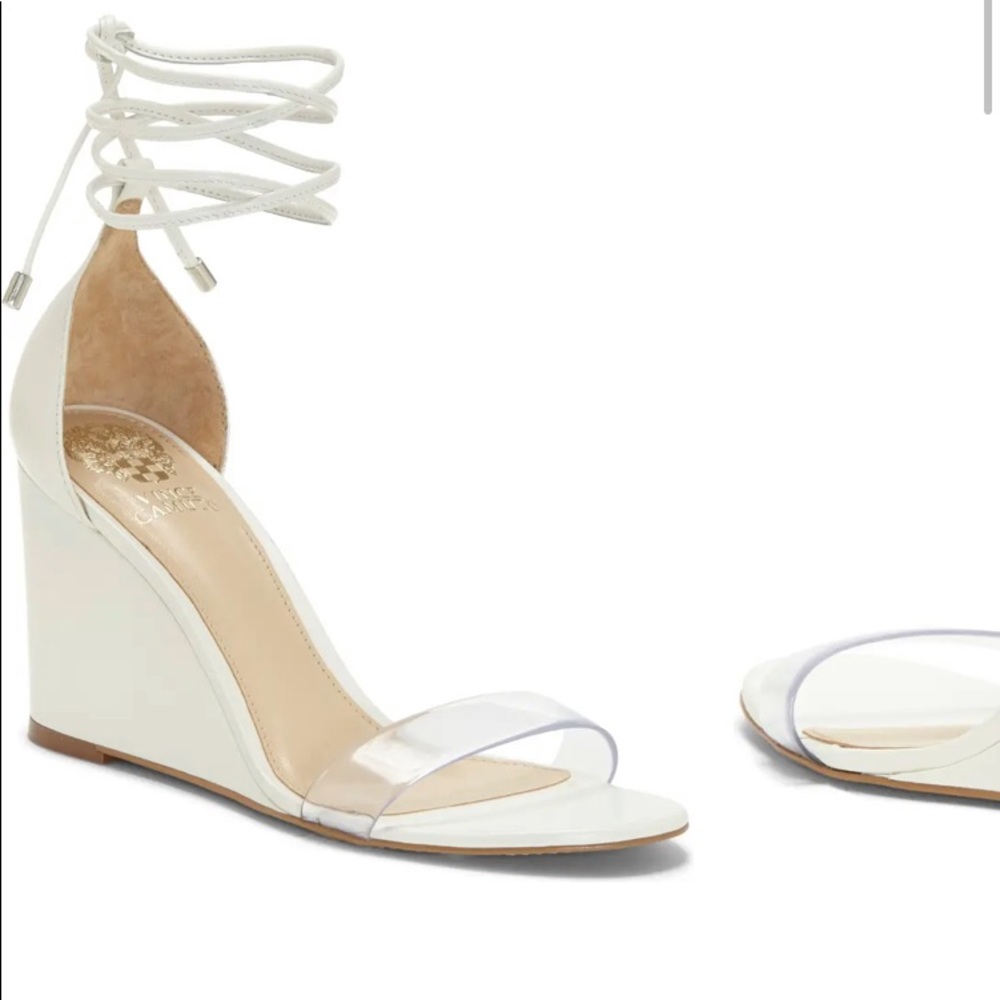 Vince Camuto Stassia